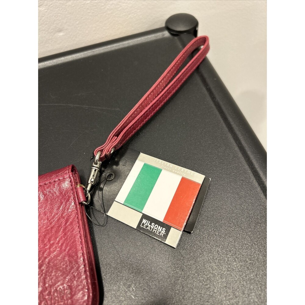 NWT Wilsons Leather Red Wristlet Clutch Purse - Picture 6 of 9